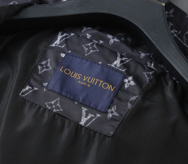 Resilient Louis Vuitton Outwear 136561