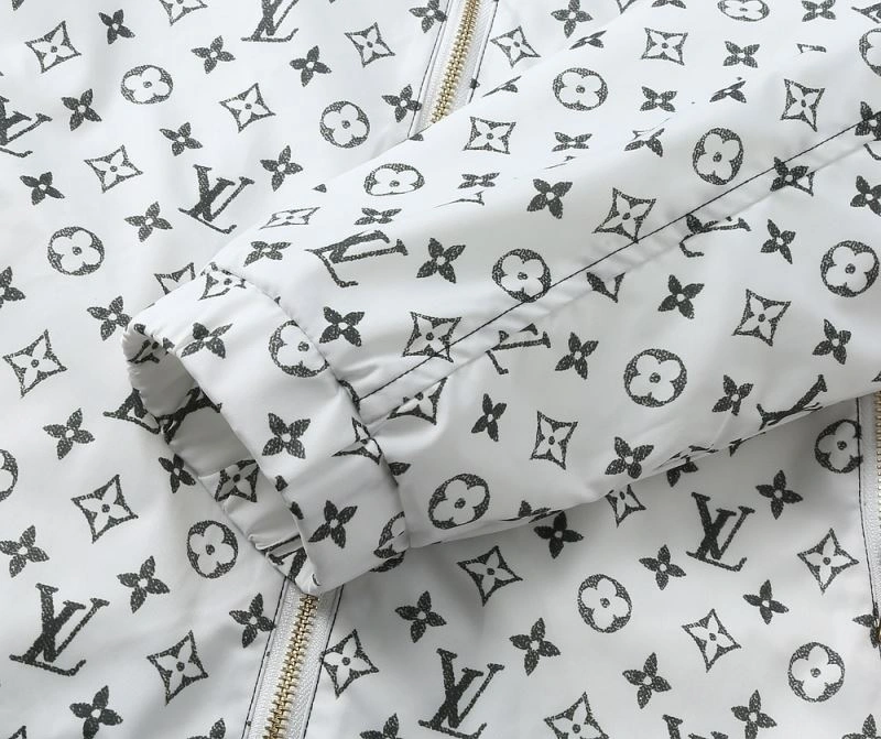 Louis Vuitton Outwear Premium 136559