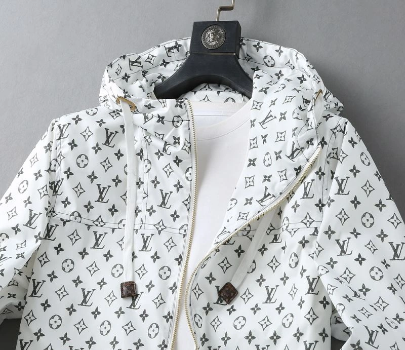 Louis Vuitton Outwear Premium 136559