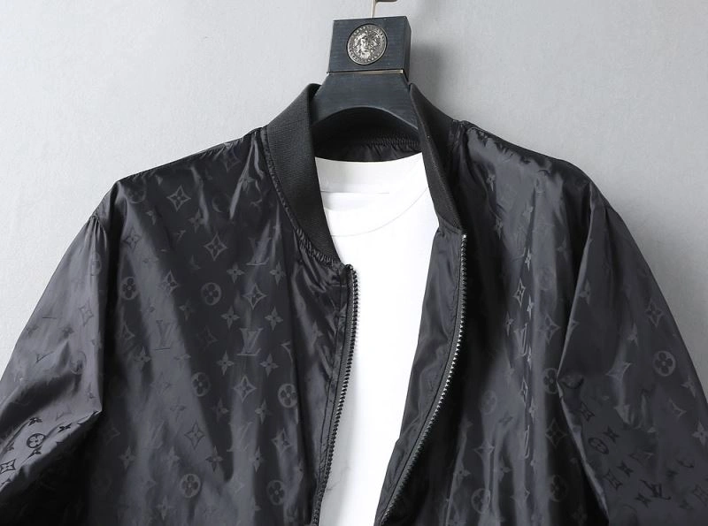 Louis Vuitton Outwear Unique 136568