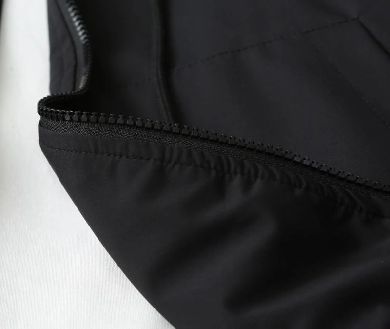 TechFriendly Louis Vuitton Outwear 136553