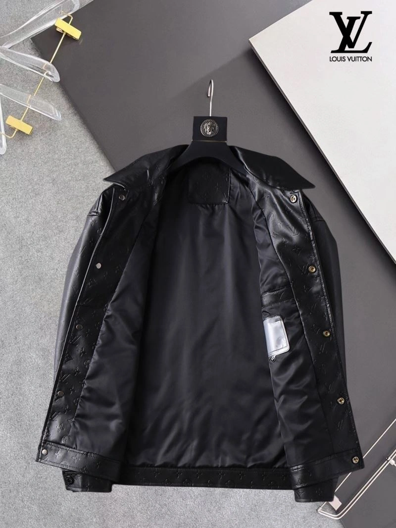 UrbanChic Louis Vuitton Outwear 136551