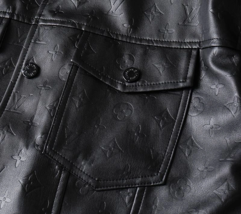 UrbanChic Louis Vuitton Outwear 136551