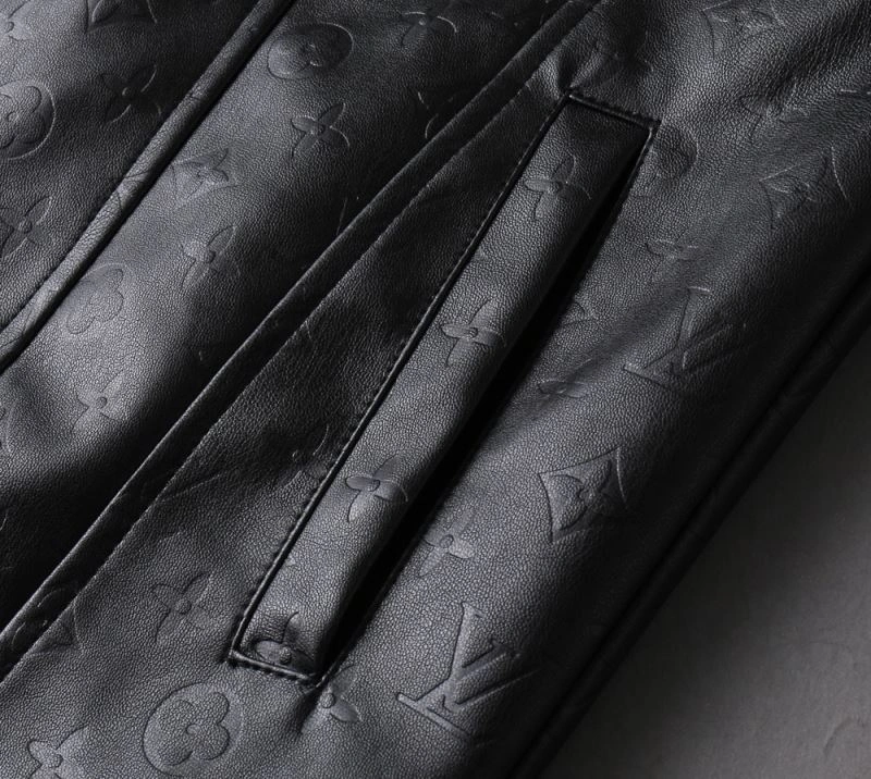 UrbanChic Louis Vuitton Outwear 136551