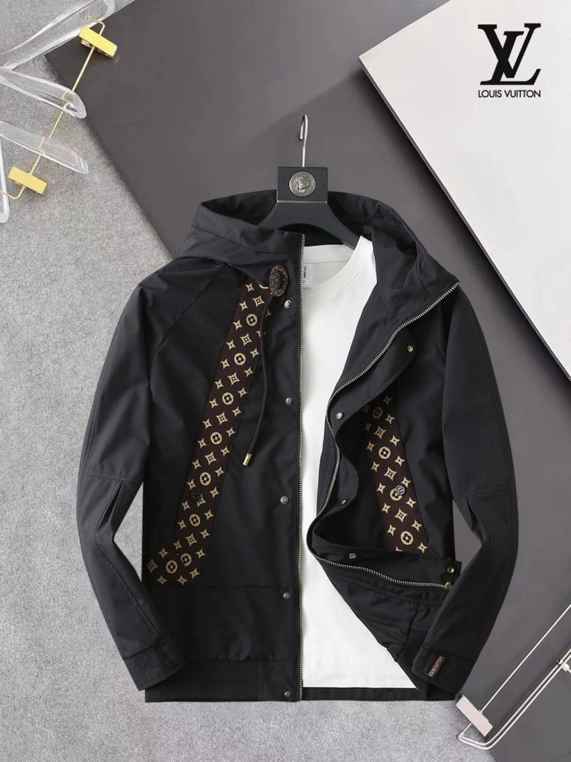 Sustainable Louis Vuitton Outwear 136547