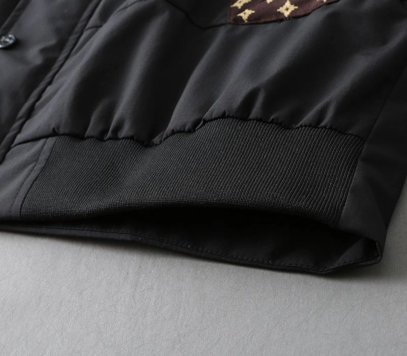 Sustainable Louis Vuitton Outwear 136547