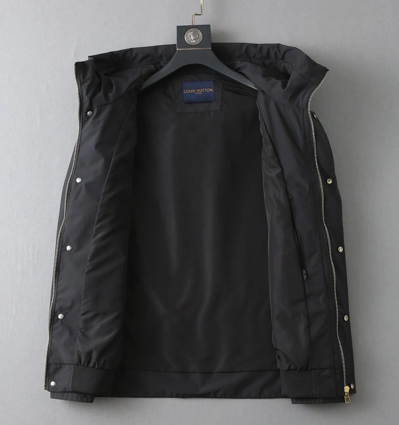 Sustainable Louis Vuitton Outwear 136547