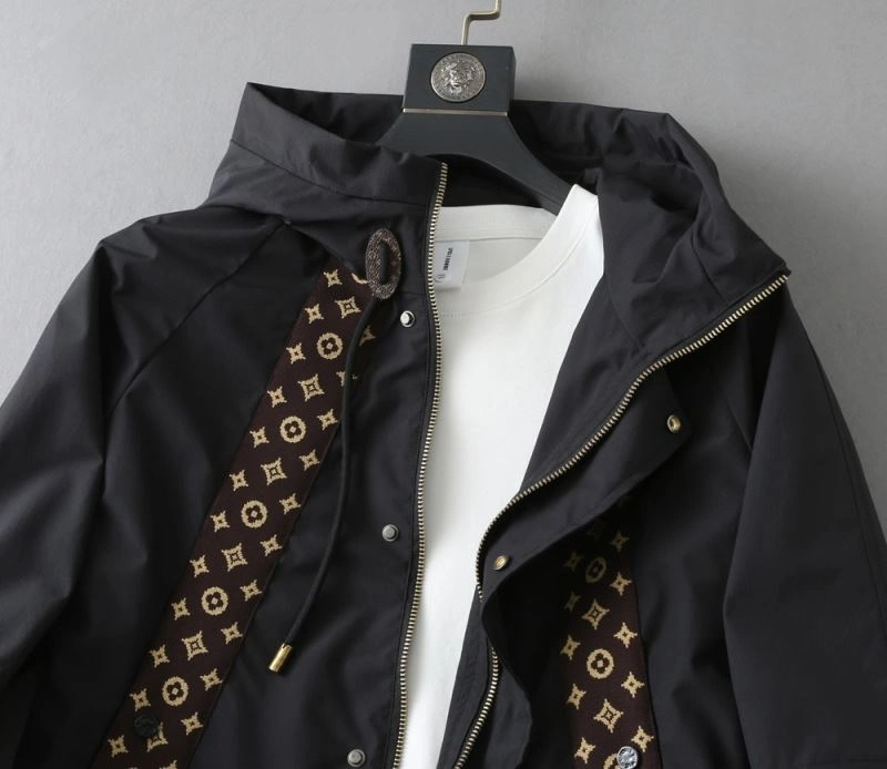Sustainable Louis Vuitton Outwear 136547