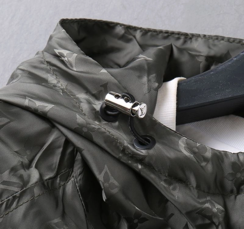 Louis Vuitton Outwear Casual 136574