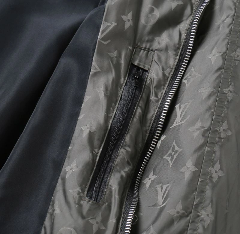 Louis Vuitton Outwear Casual 136574