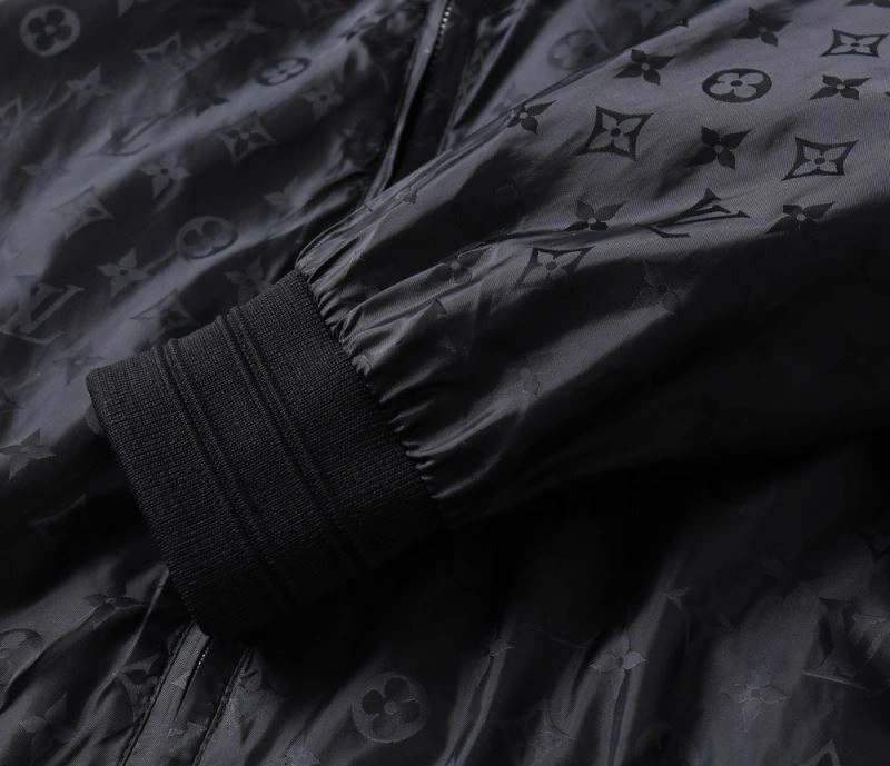 Louis Vuitton Outwear Efficient 136549