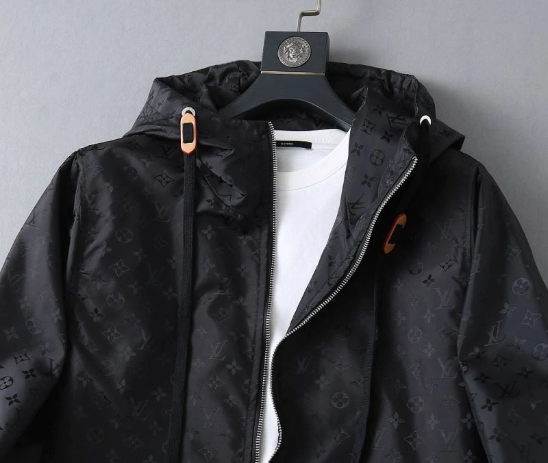 Louis Vuitton Outwear EyeCatching 136548