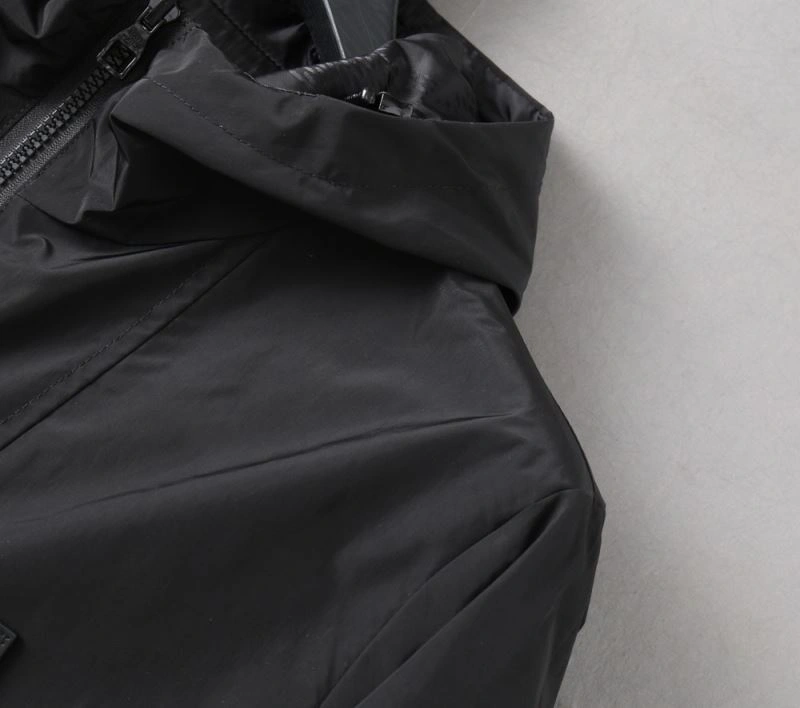Louis Vuitton Outwear Resilient 136543