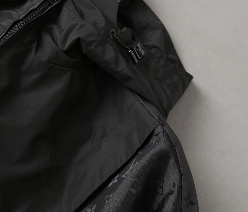 Louis Vuitton Outwear SmartChoice 136542
