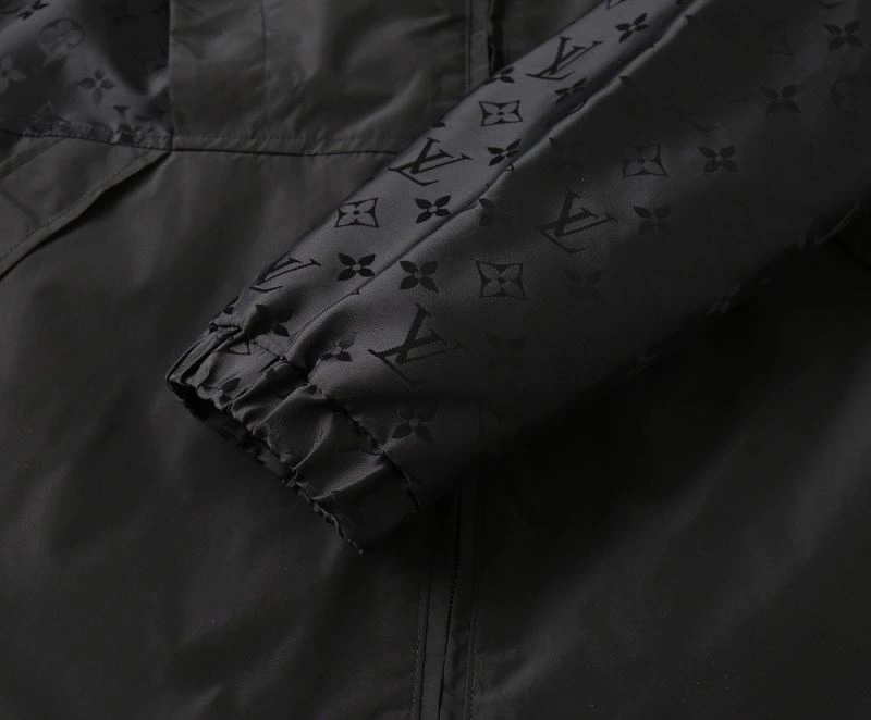 Louis Vuitton Outwear SmartChoice 136542