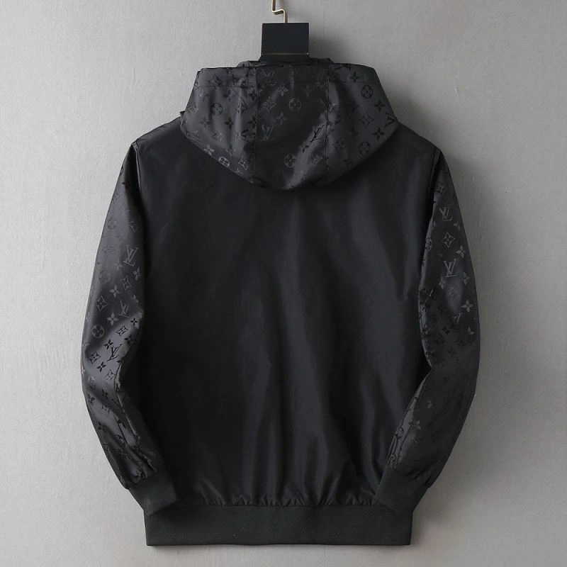 Sustainable Louis Vuitton Outwear 136545