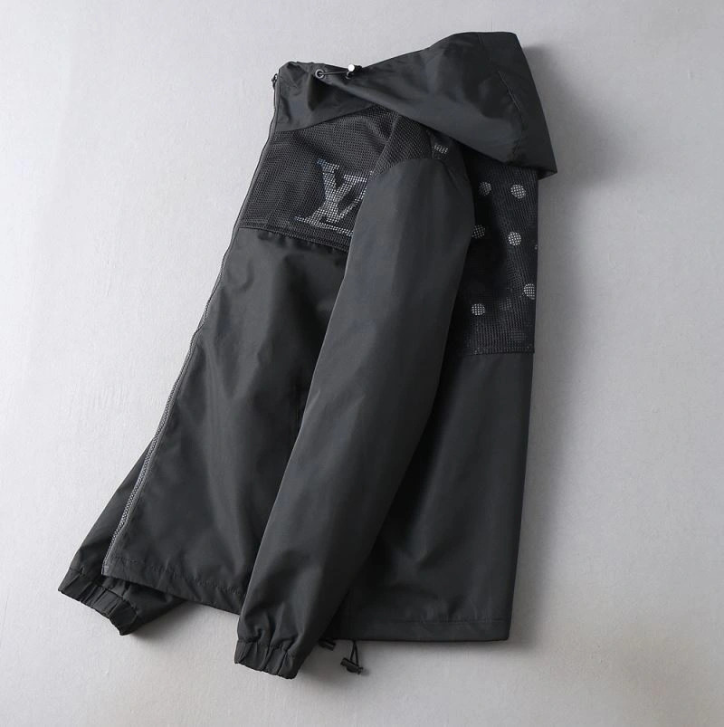 Louis Vuitton Outwear Neat 136540