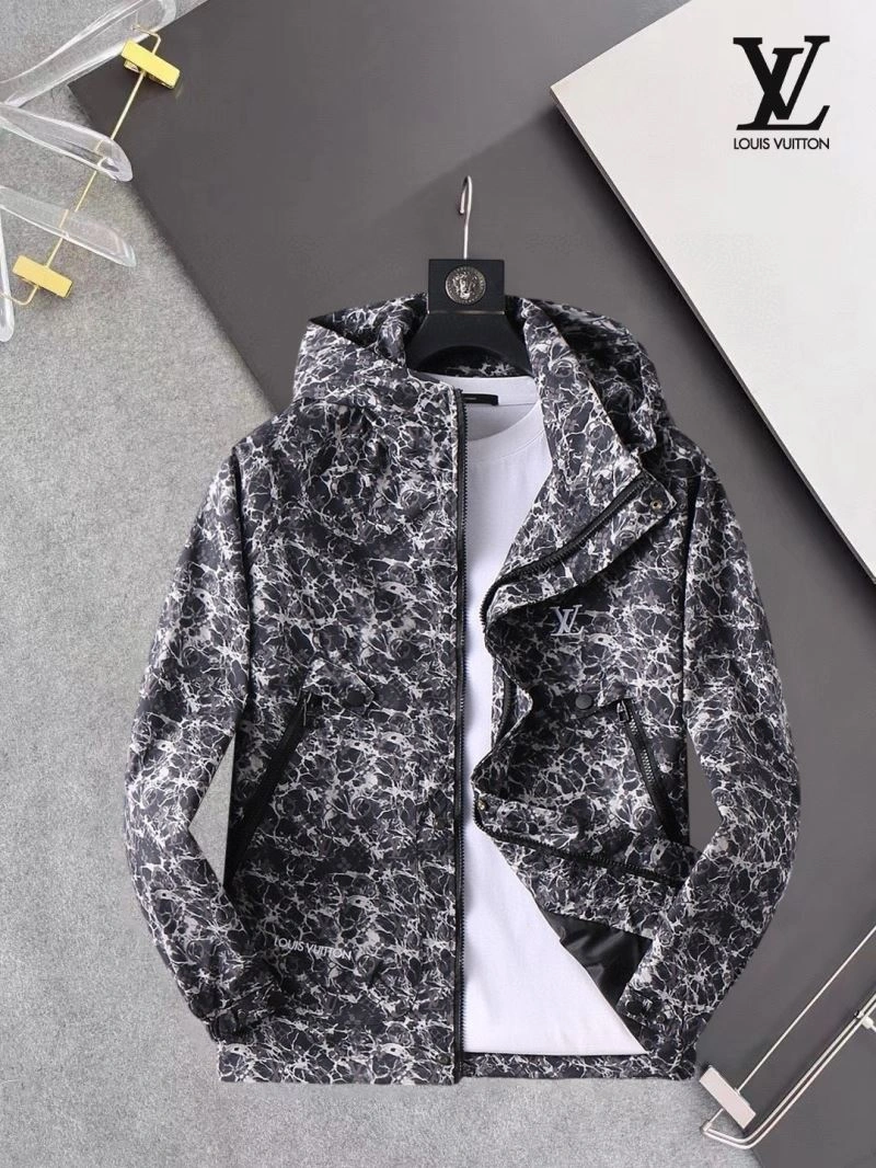 Louis Vuitton Outwear Soft 136539