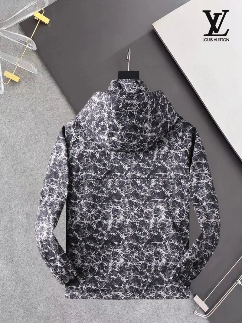 Louis Vuitton Outwear Soft 136539