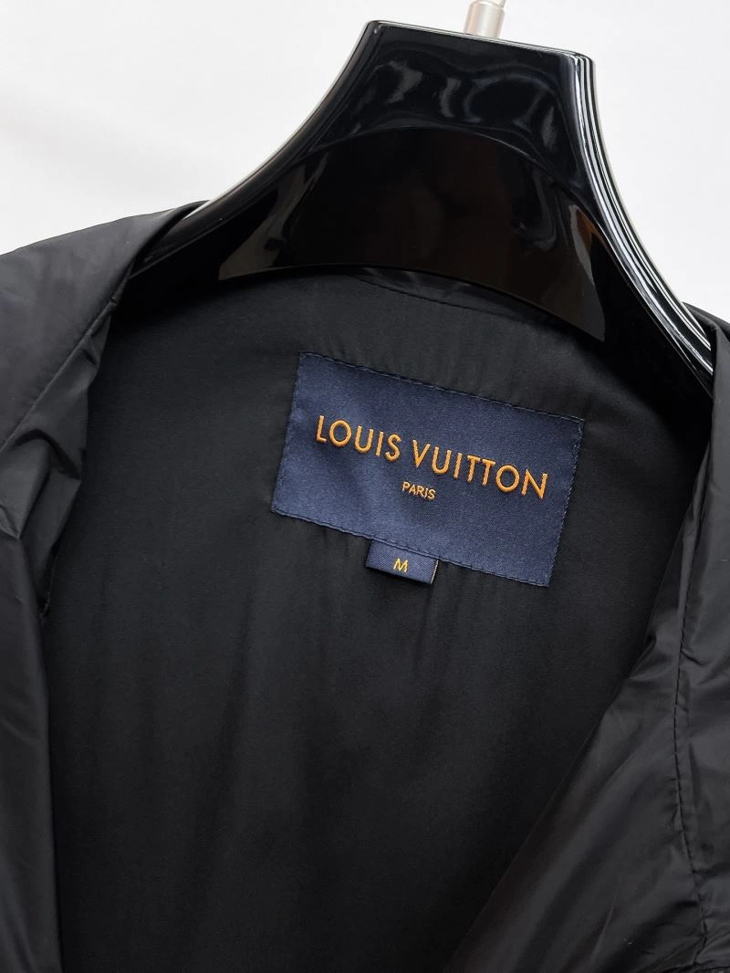 Louis Vuitton Outwear Soft 136532