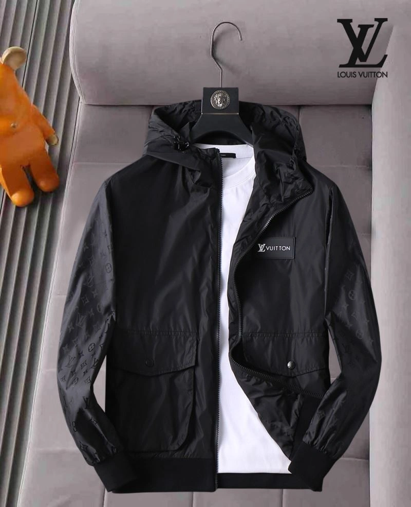 Louis Vuitton Outwear TimelessDesign 136521
