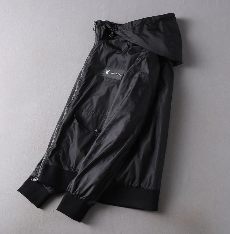 Louis Vuitton Outwear TimelessDesign 136521