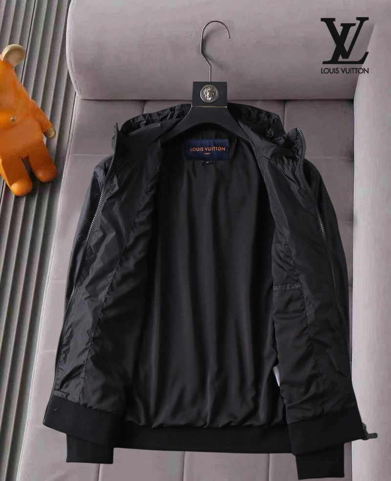 Louis Vuitton Outwear TimelessDesign 136521