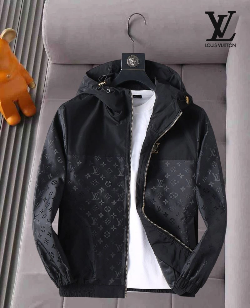 Louis Vuitton Outwear Practical 136513