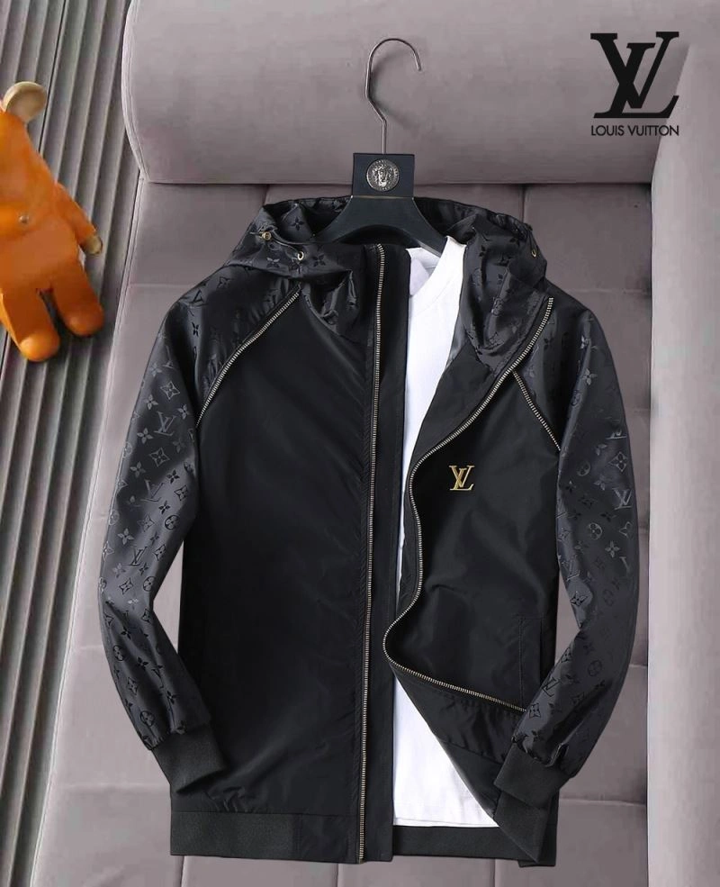 Louis Vuitton Outwear FlexibleFit 136518