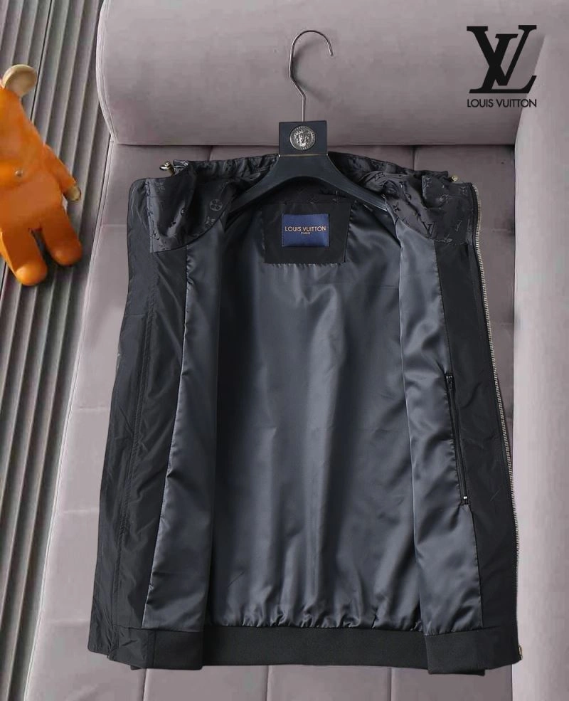 Louis Vuitton Outwear FlexibleFit 136518