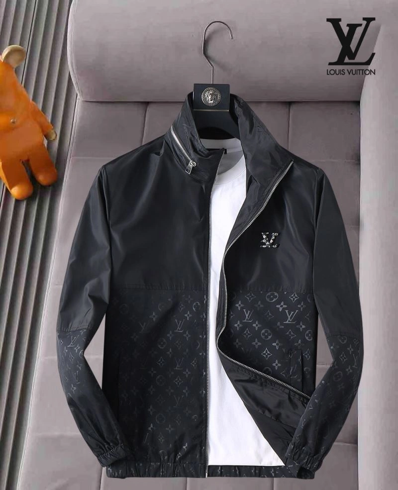 Louis Vuitton Outwear Contemporary 136512
