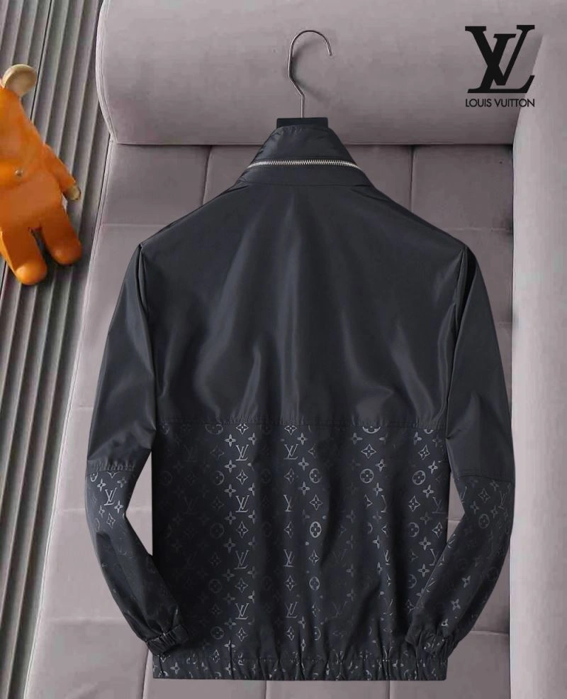 Louis Vuitton Outwear Contemporary 136512