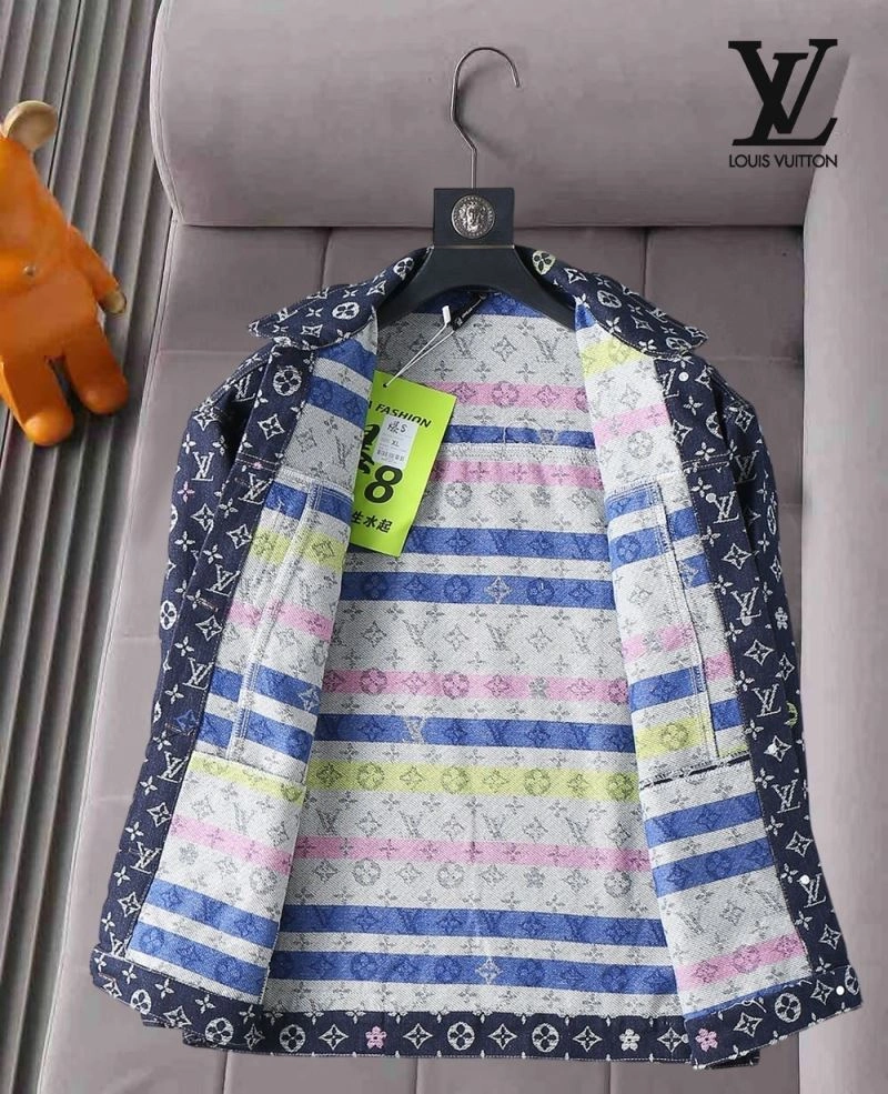 Louis Vuitton Outwear Durable 136517