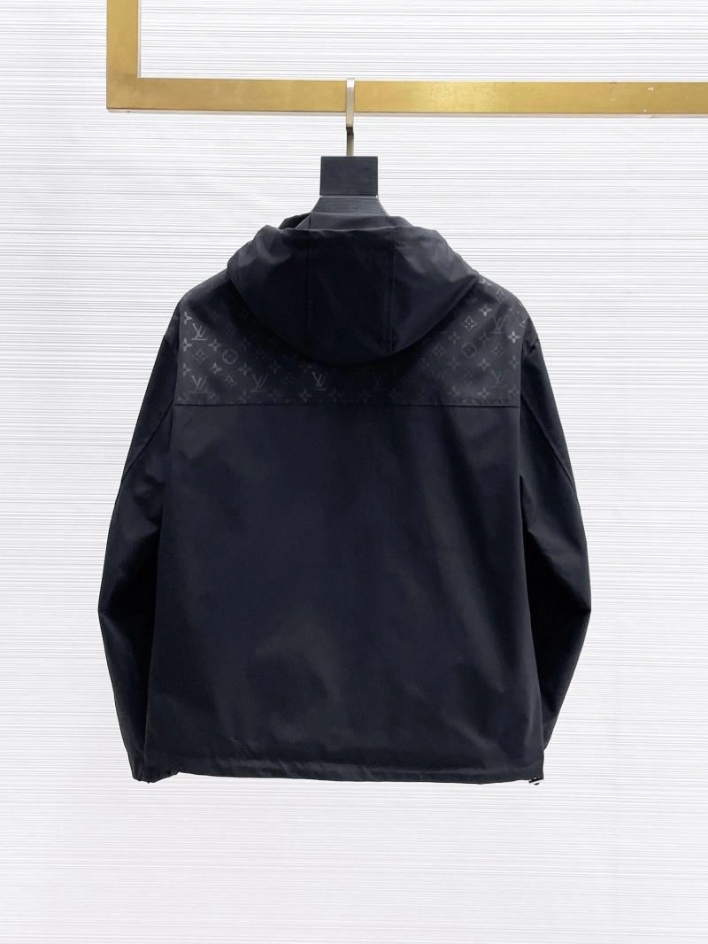 OnTrend Louis Vuitton Outwear 136515