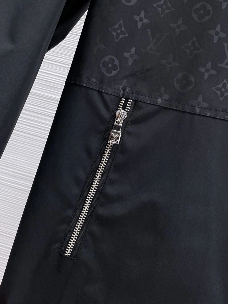 OnTrend Louis Vuitton Outwear 136515