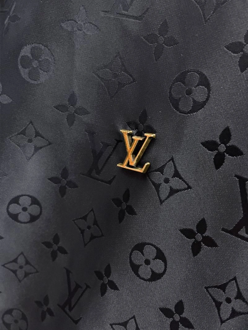 Colorful Louis Vuitton Outwear 136514