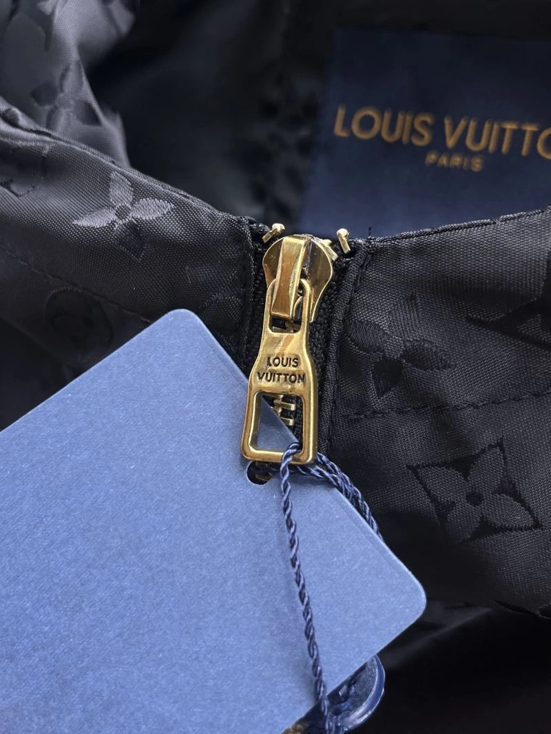 Colorful Louis Vuitton Outwear 136514