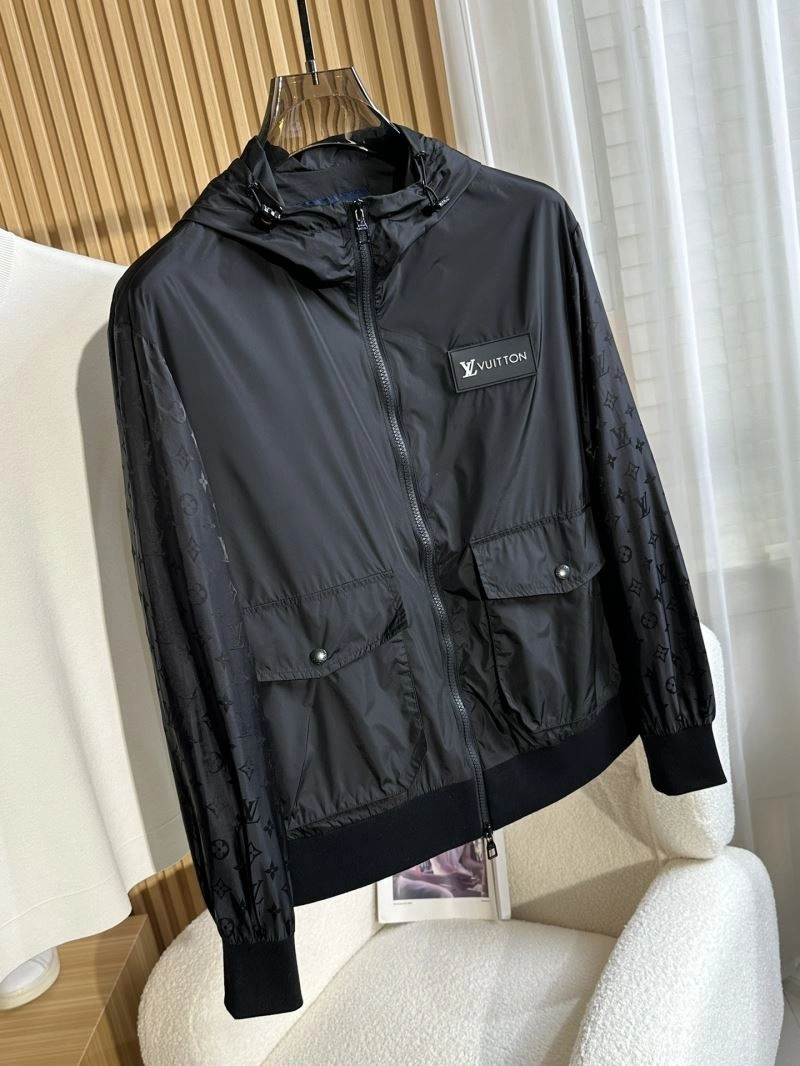NewStyle Louis Vuitton Outwear 136526