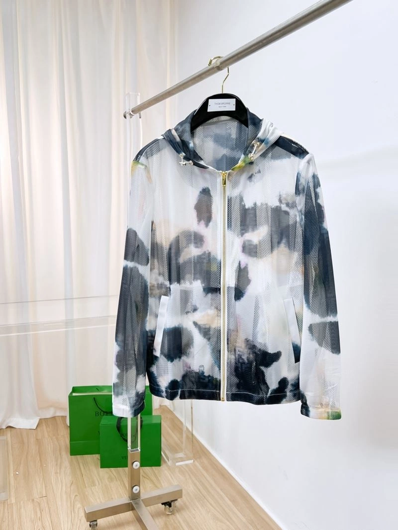 Practical Louis Vuitton Outwear 136529
