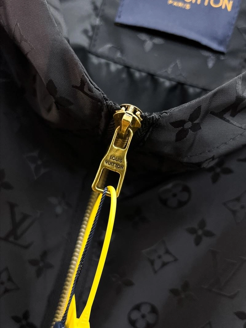 BestValue Louis Vuitton Outwear 136505