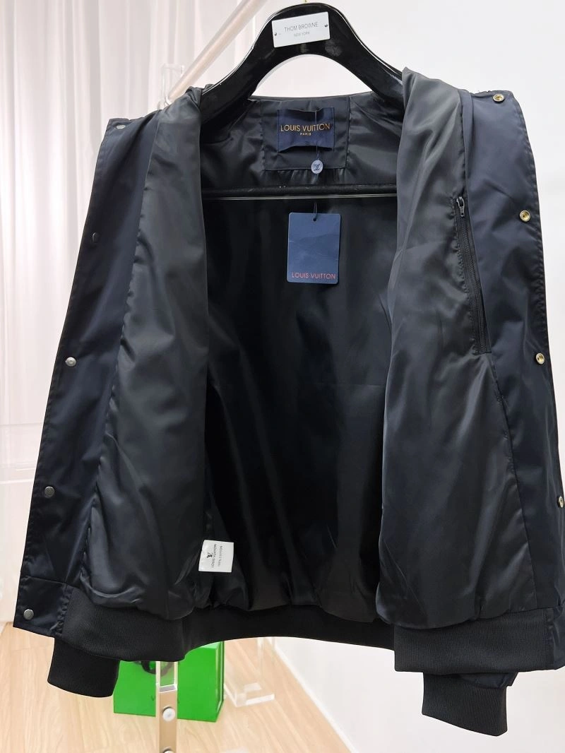 Durable Louis Vuitton Outwear 136508