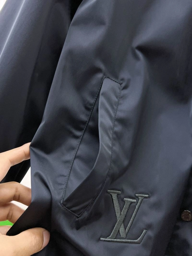Durable Louis Vuitton Outwear 136508