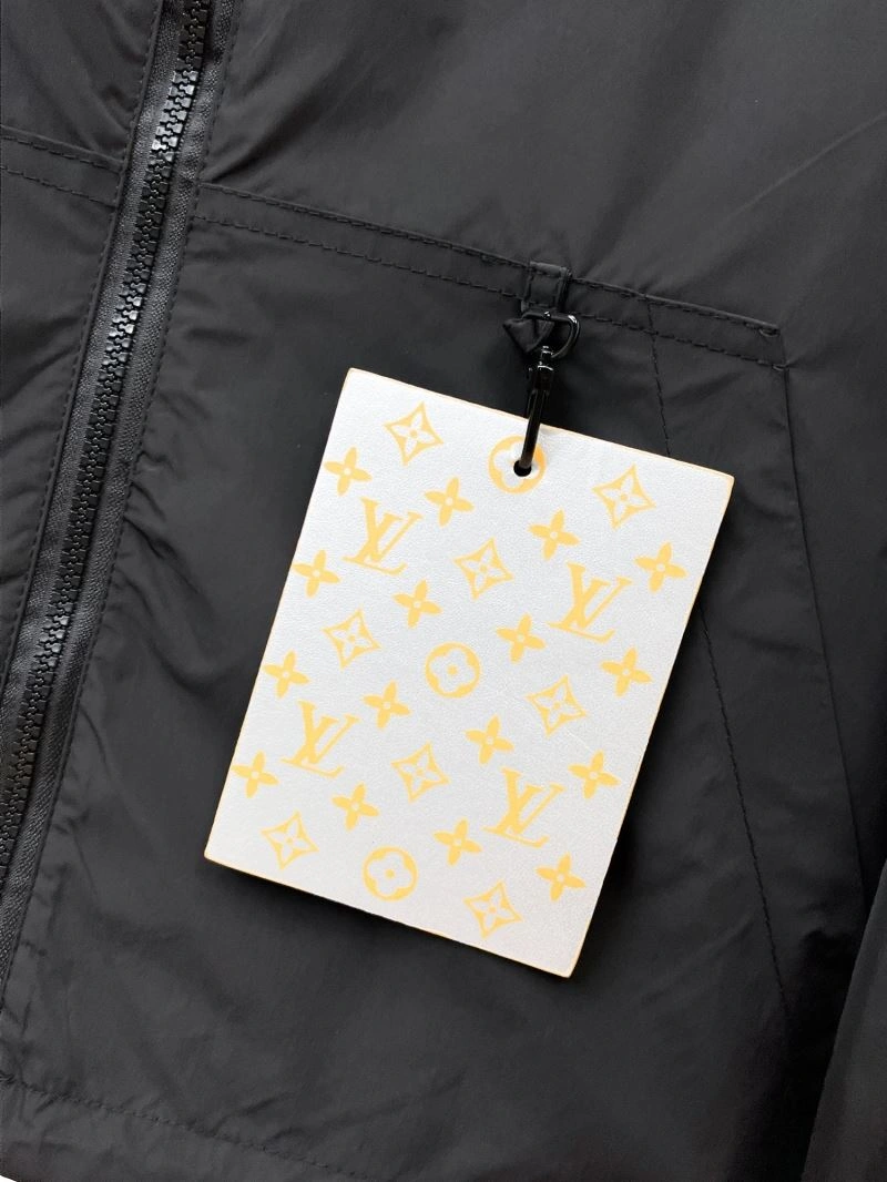 Louis Vuitton Outwear Snug 136499