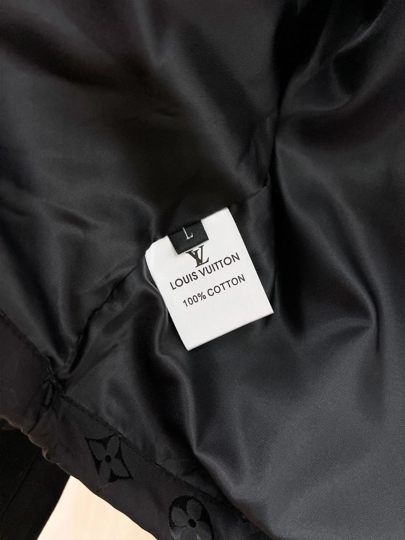 TravelReady Louis Vuitton Outwear 136501