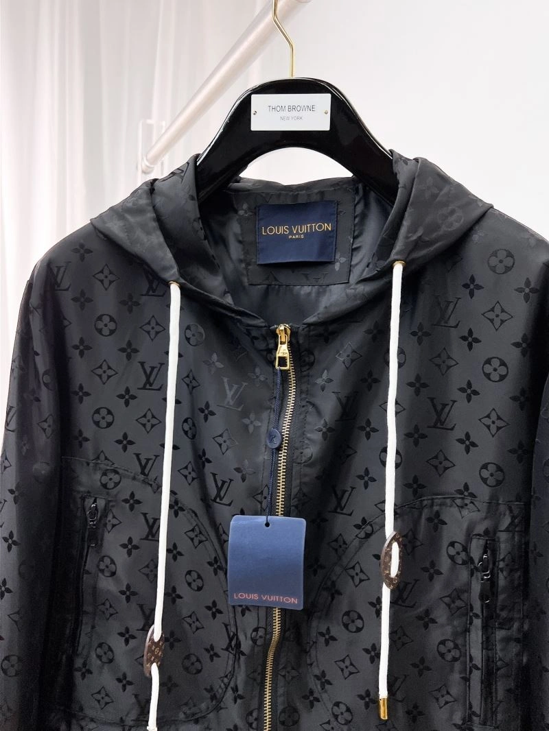 TravelReady Louis Vuitton Outwear 136501