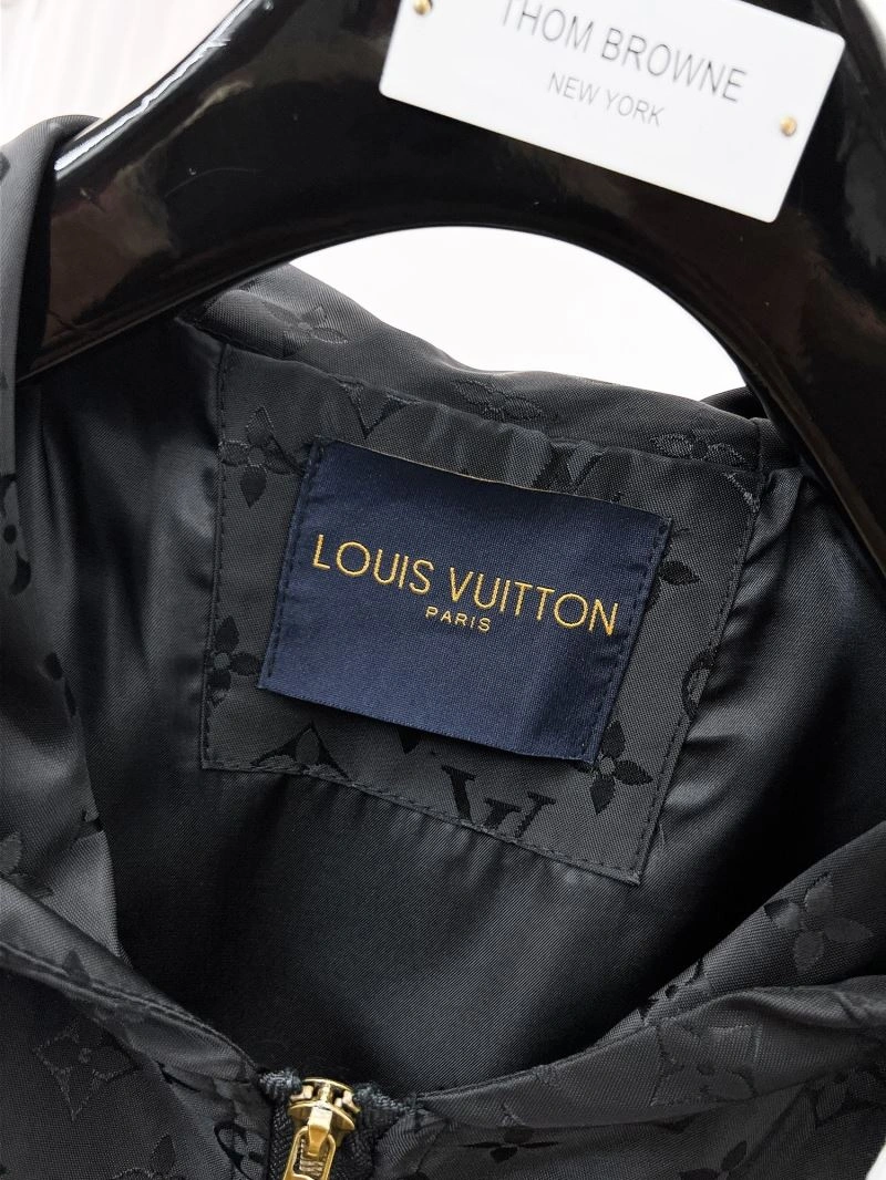TravelReady Louis Vuitton Outwear 136501