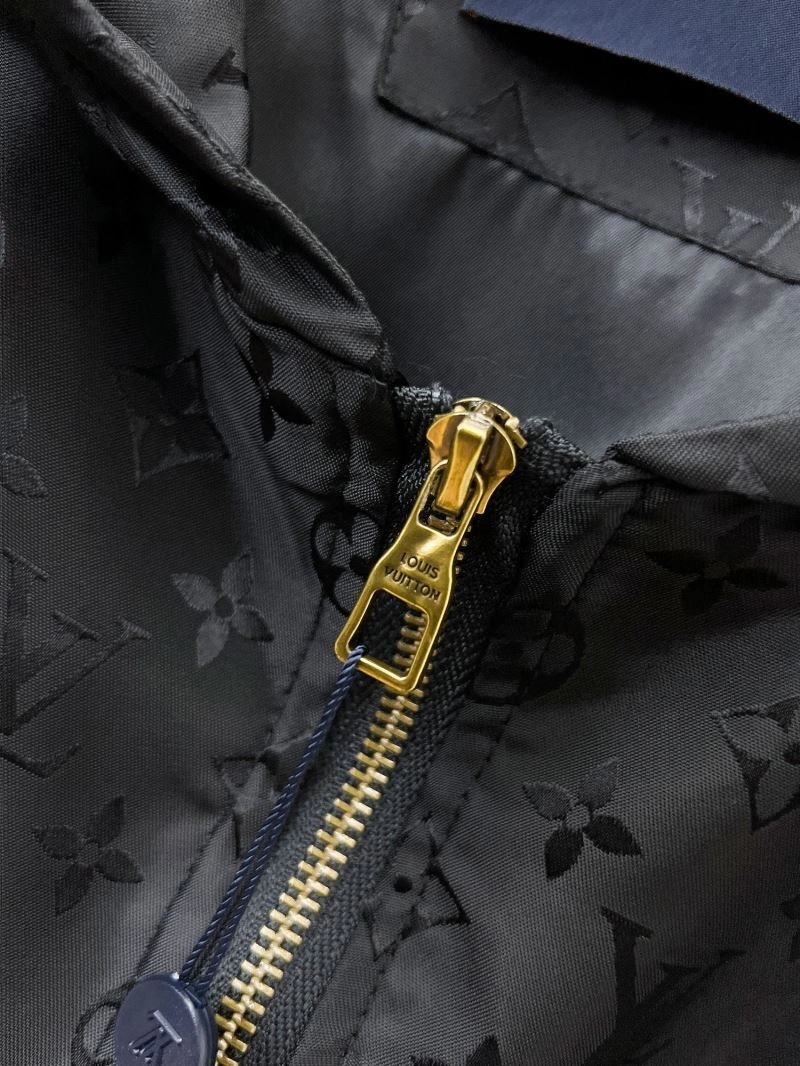 TravelReady Louis Vuitton Outwear 136501
