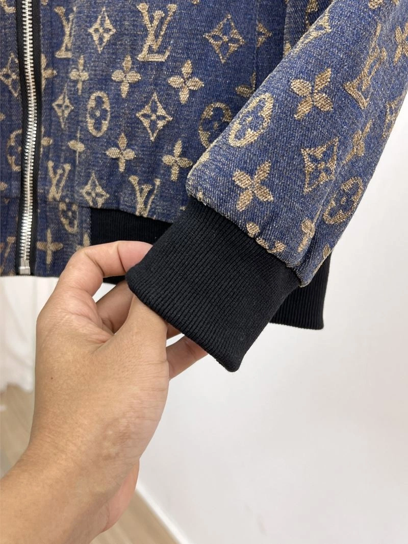Louis Vuitton Outwear Stretchable 136498