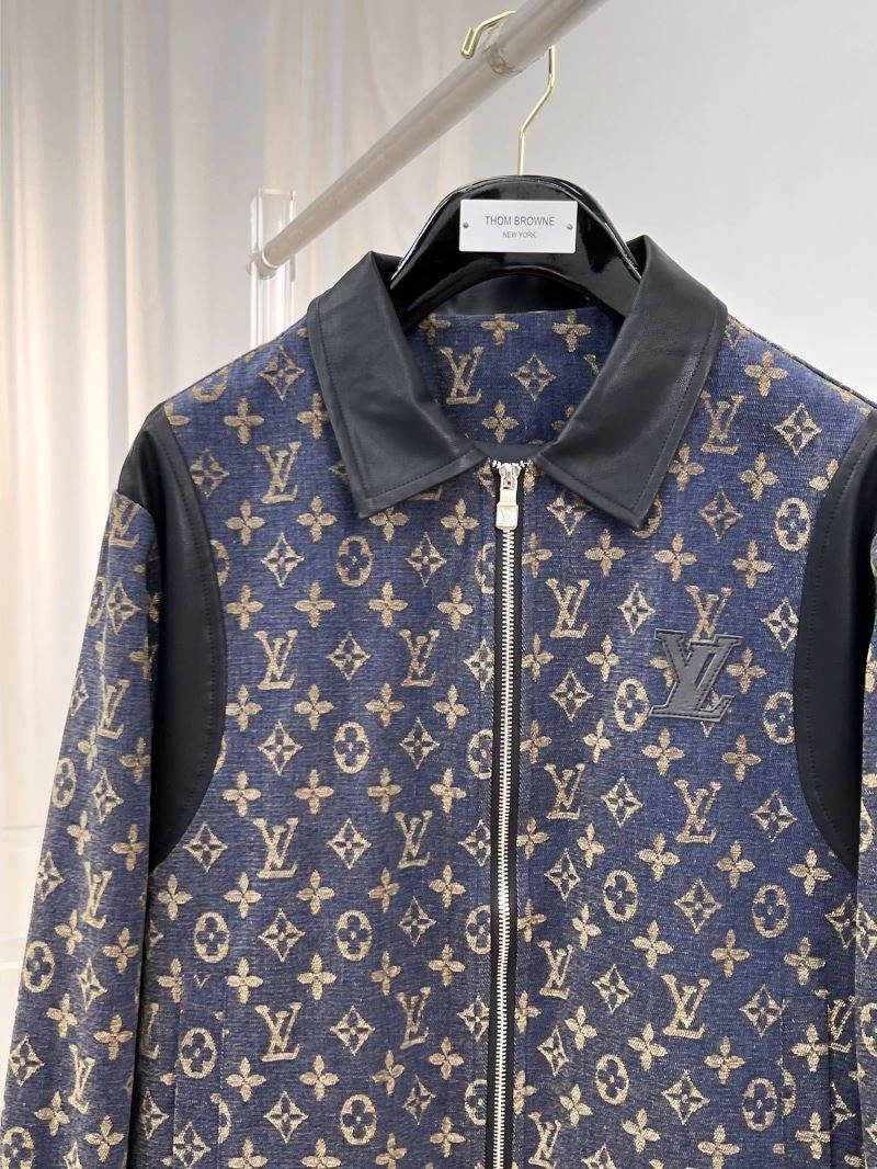 Louis Vuitton Outwear Stretchable 136498