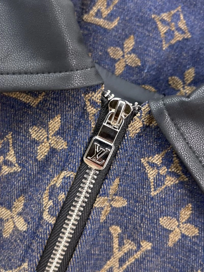 Louis Vuitton Outwear Stretchable 136498